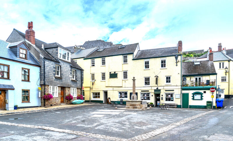 Cawsand-Square