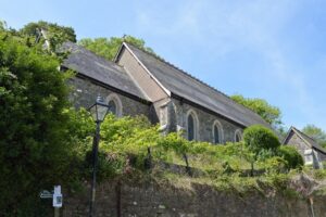 cawsand-church-a-seaside-wedding